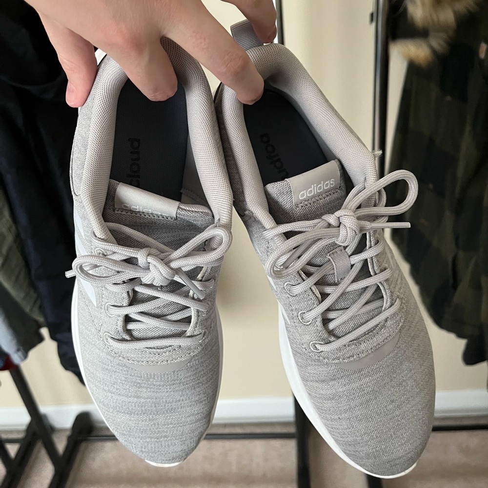 Adidas tennis shoes